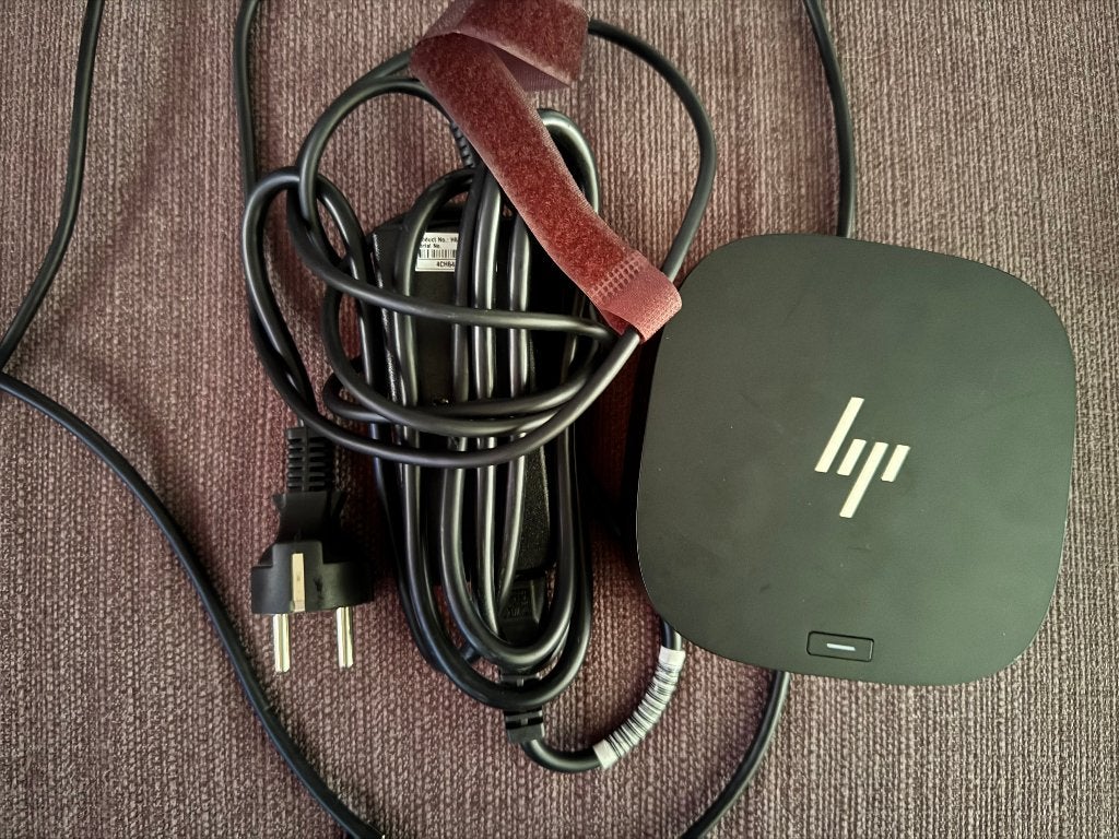 HP USB-C dock G5 Dockingstation + voeding, Ophalen of Verzenden, Gebruikt, Docking station, Hp