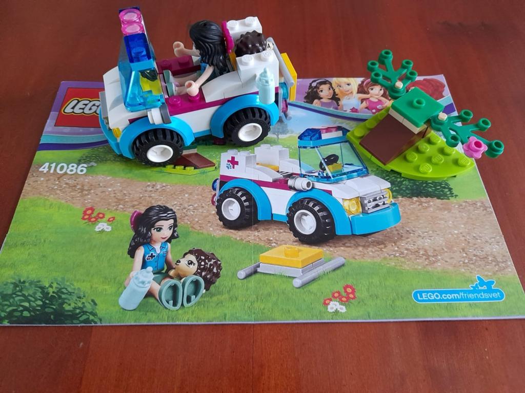 Lego friends Dierenambulance 41086 complete set met boekje, Lego, Friends, Ophalen of Verzenden, Complete set