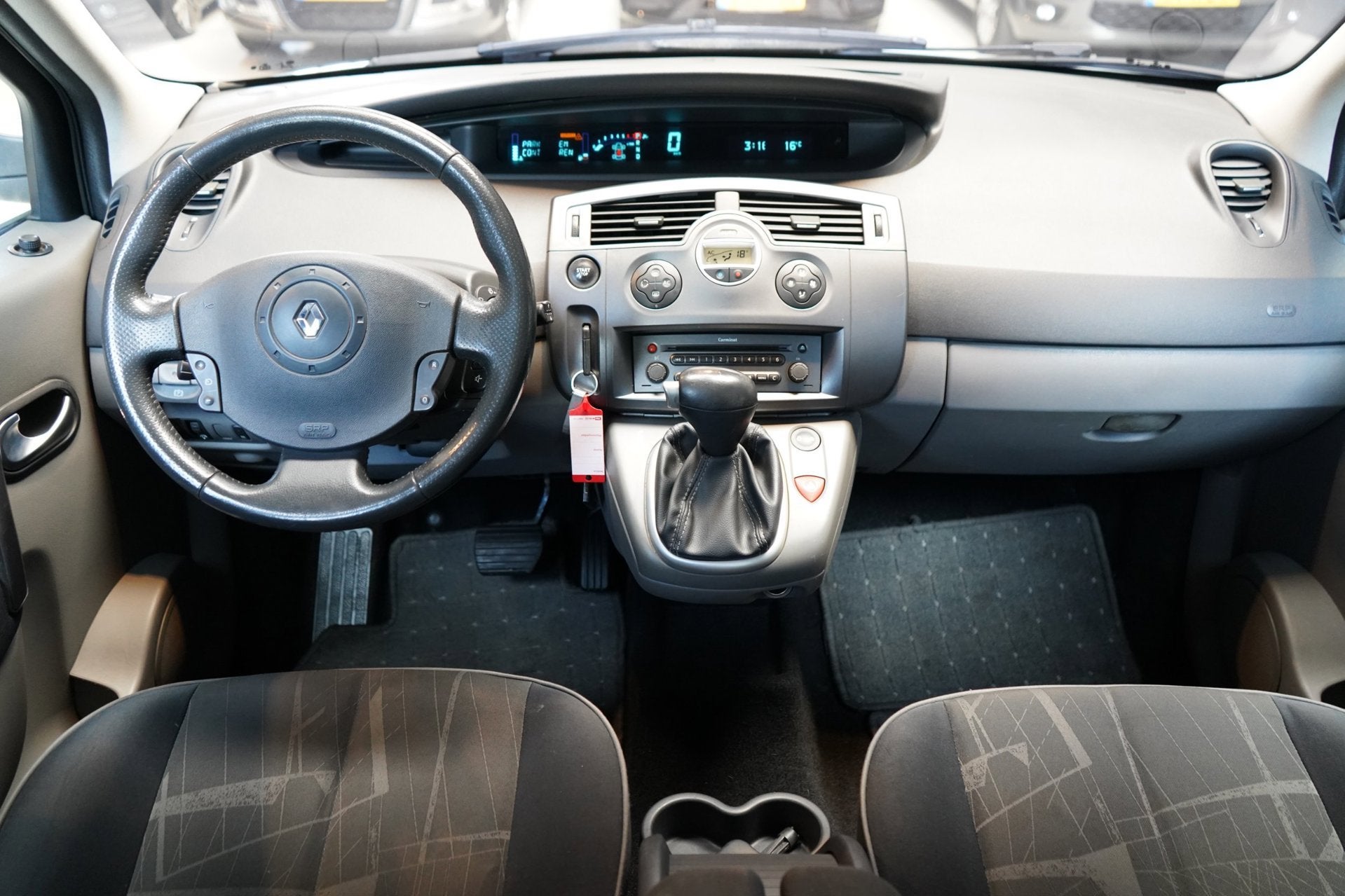 Renault Scénic 1.6-16V Privilège Comfort | AUTOMAAT | TREK, Auto's, 1345 kg, Stof, Gebruikt, 4 cilinders