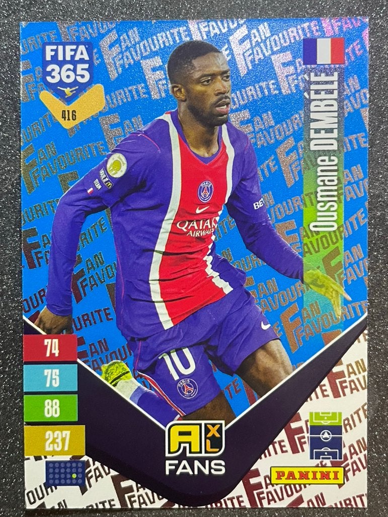 Panini Fifa365 2027 BLUE PAR. FANS’ FAVOURITE DEMBÉLÉ PSG, Verzenden, Zo goed als nieuw, Plaatje