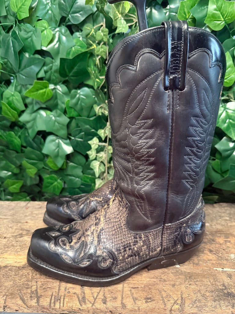 prachtige weinig gedragen laars van Loblan maat 43, Zwart, Loblan, Boots, Loblan