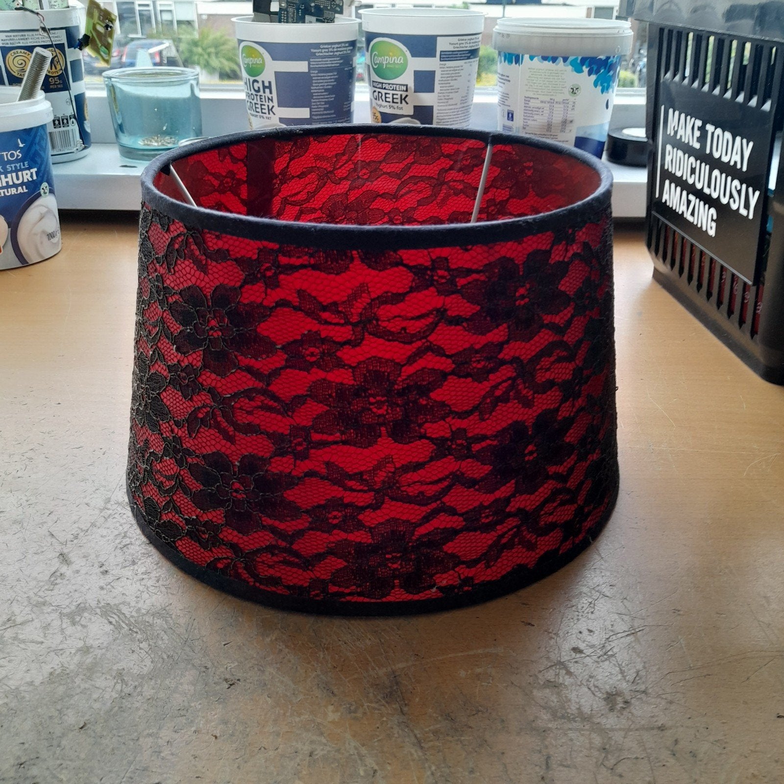 nieuwe lampenkap, Huis en Inrichting, Lampen | Lampenkappen, Ophalen, Rood