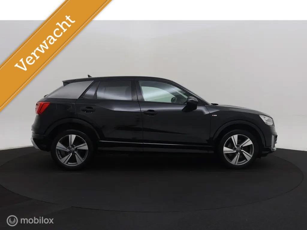 Audi Q2 1.4 TFSI ACC S Line LED Virtual Automaat, Auto's, Audi, Gebruikt, 4 cilinders, 150 pk, Leder en Stof