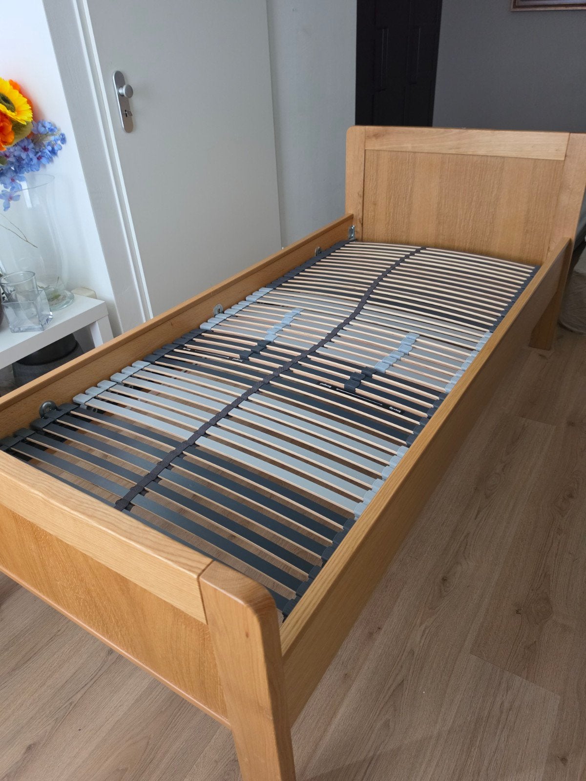 Eenpersoonsbed met lattenbodem - ZGAN, Ophalen, Verstelbaar, 90 cm, Eenpersoons