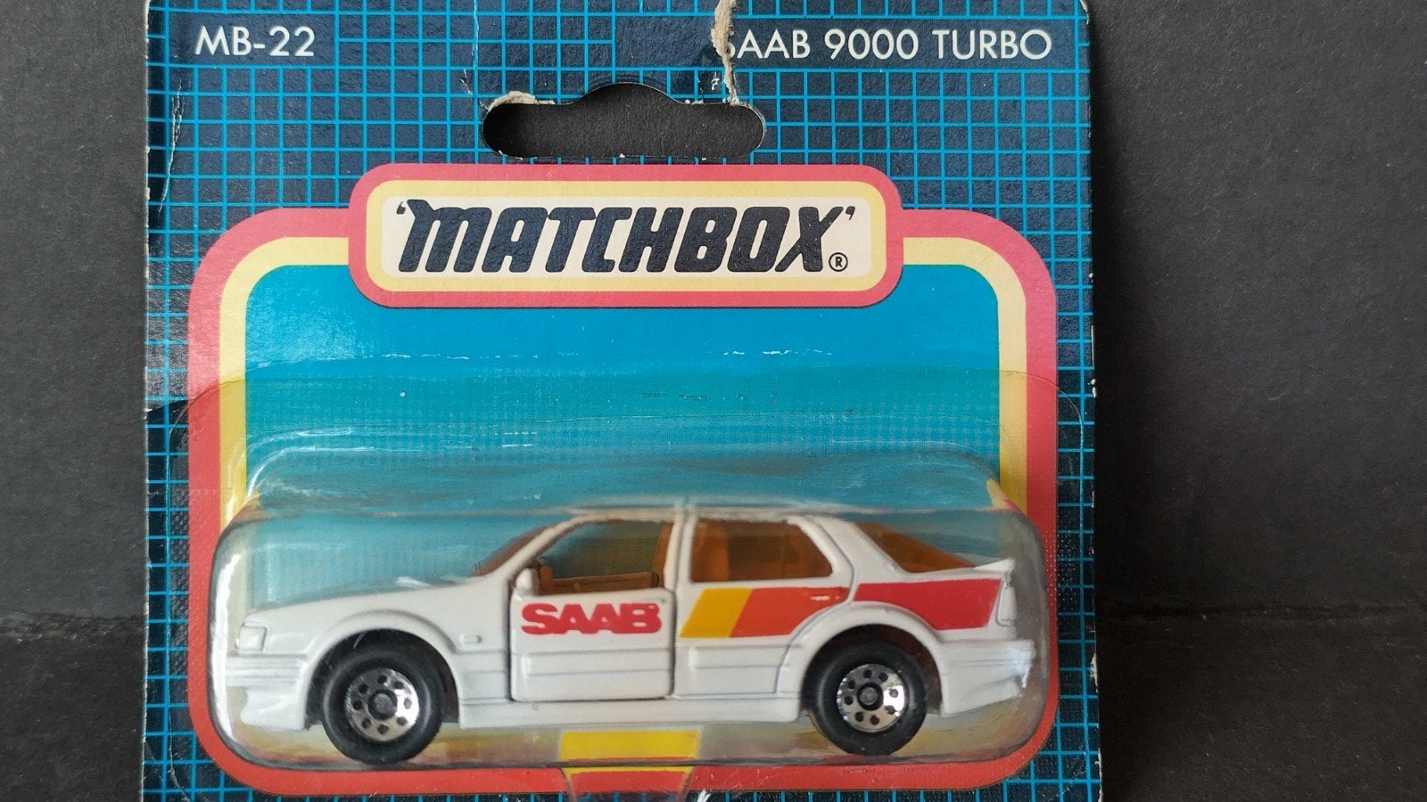 Saab 9000 wit 1:64 Matchbox Pol, Auto, ., Nieuw, Ophalen of Verzenden