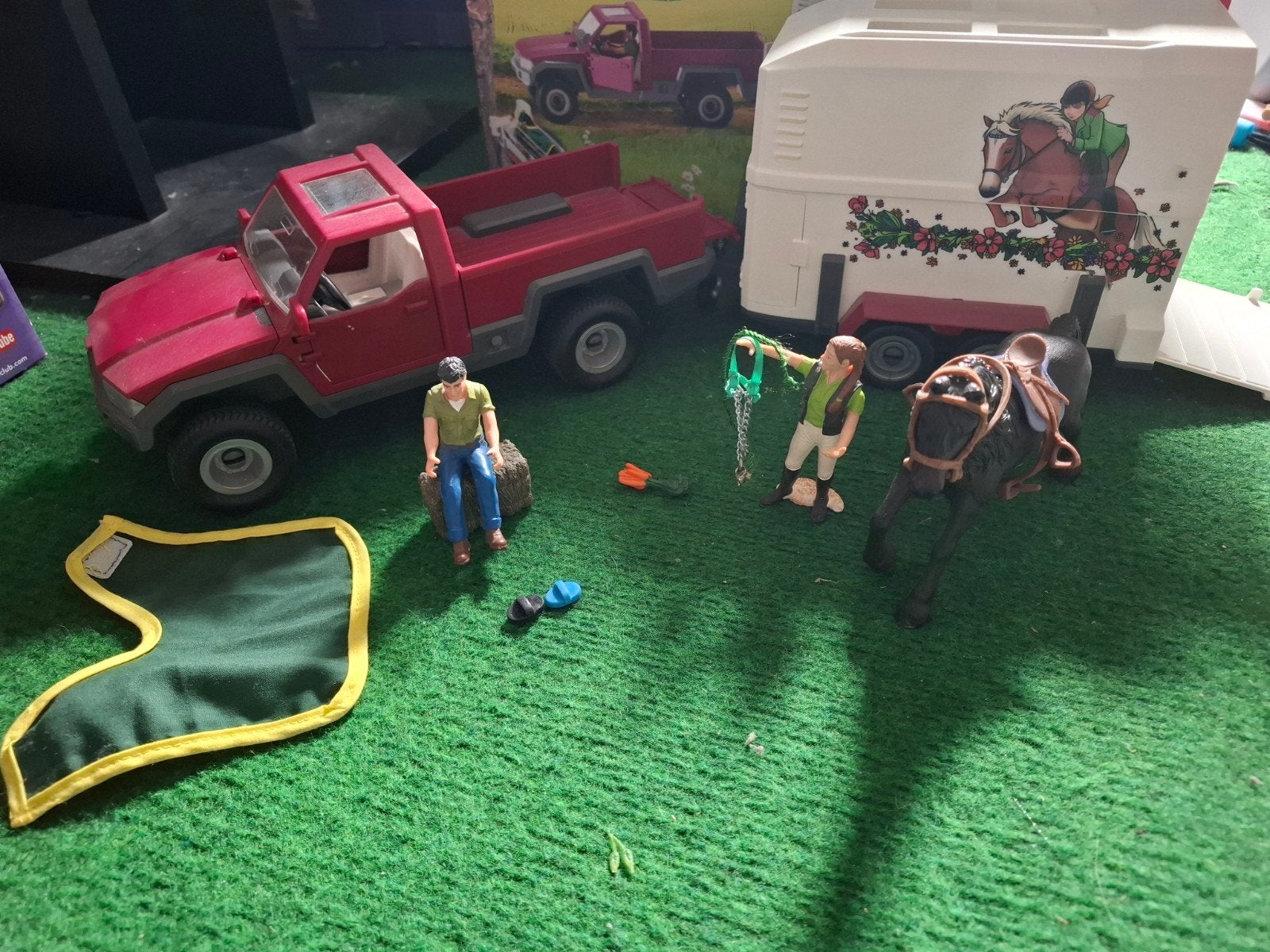 Schleich Horse Club Pick-up met Paardentrailer, Ophalen, Gebruikt