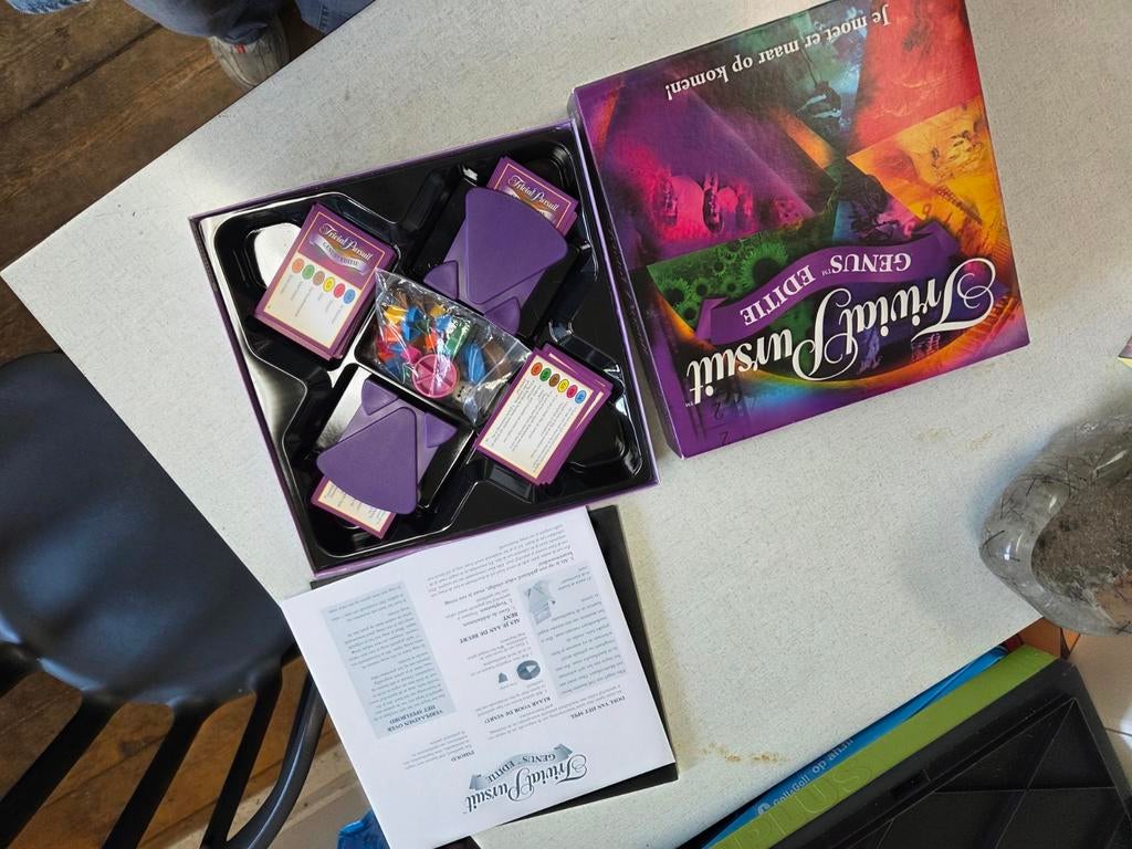 Trivial Pursuit Genus Editie Bordspel, Vijf spelers of meer, Ophalen of Verzenden, Zo goed als nieuw, Parker
