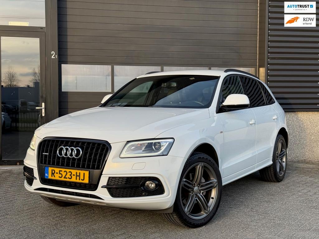 Audi Q5 2.0 TFSI quattro S-line Camera Xenon black, Gebruikt, 4 cilinders, Leder en Stof, Wit