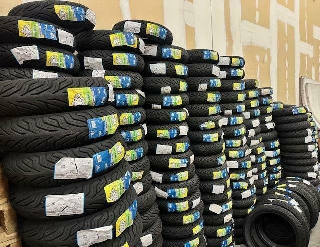 Michelin scooter en motor banden uitvoorraad leverbaar, Nieuw, Ophalen of Verzenden