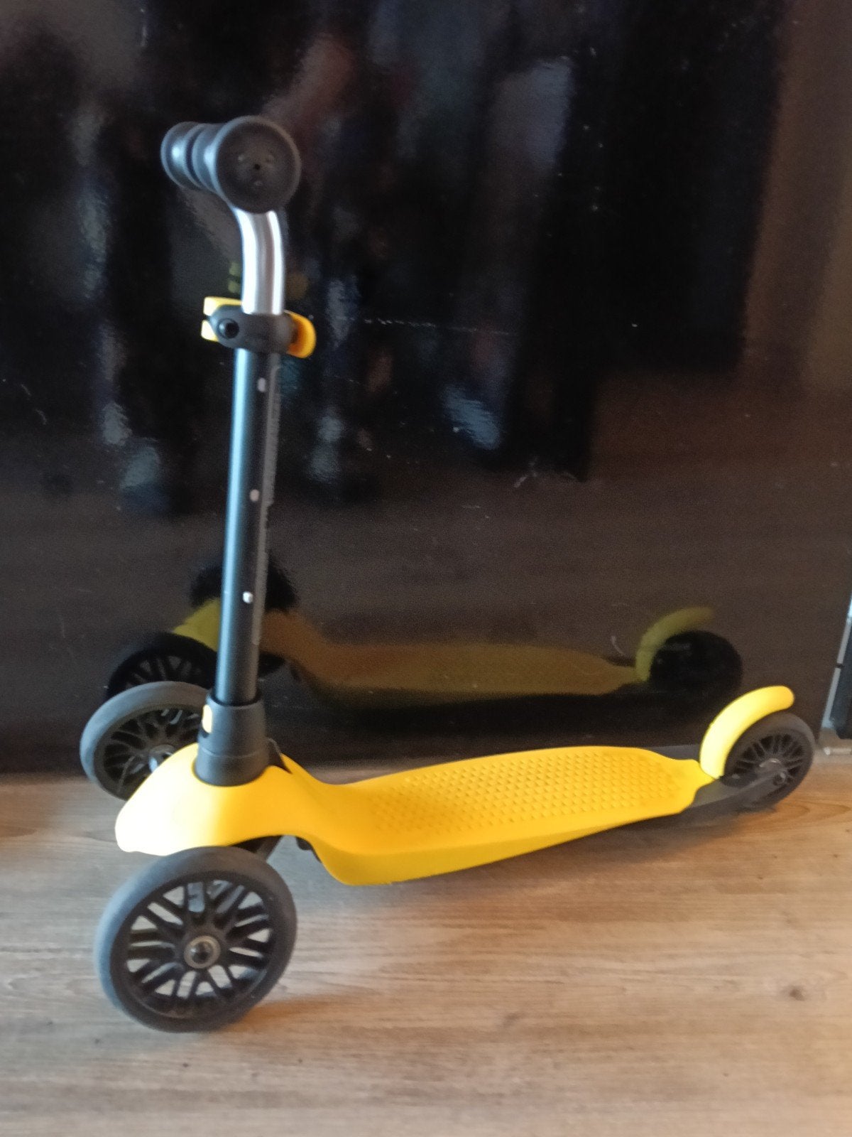 Gele kinderstep met 3 wielen - Zo goed als nieuw, Ophalen of Verzenden, Zo goed als nieuw, Gewone step, Onbekend