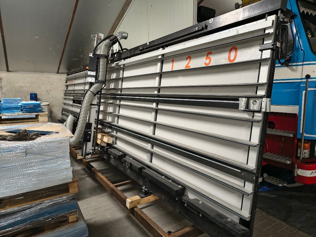 Harwi Piranha 1250 wandzaag, Ophalen, Minder dan 30 mm, Gebruikt, Overige typen