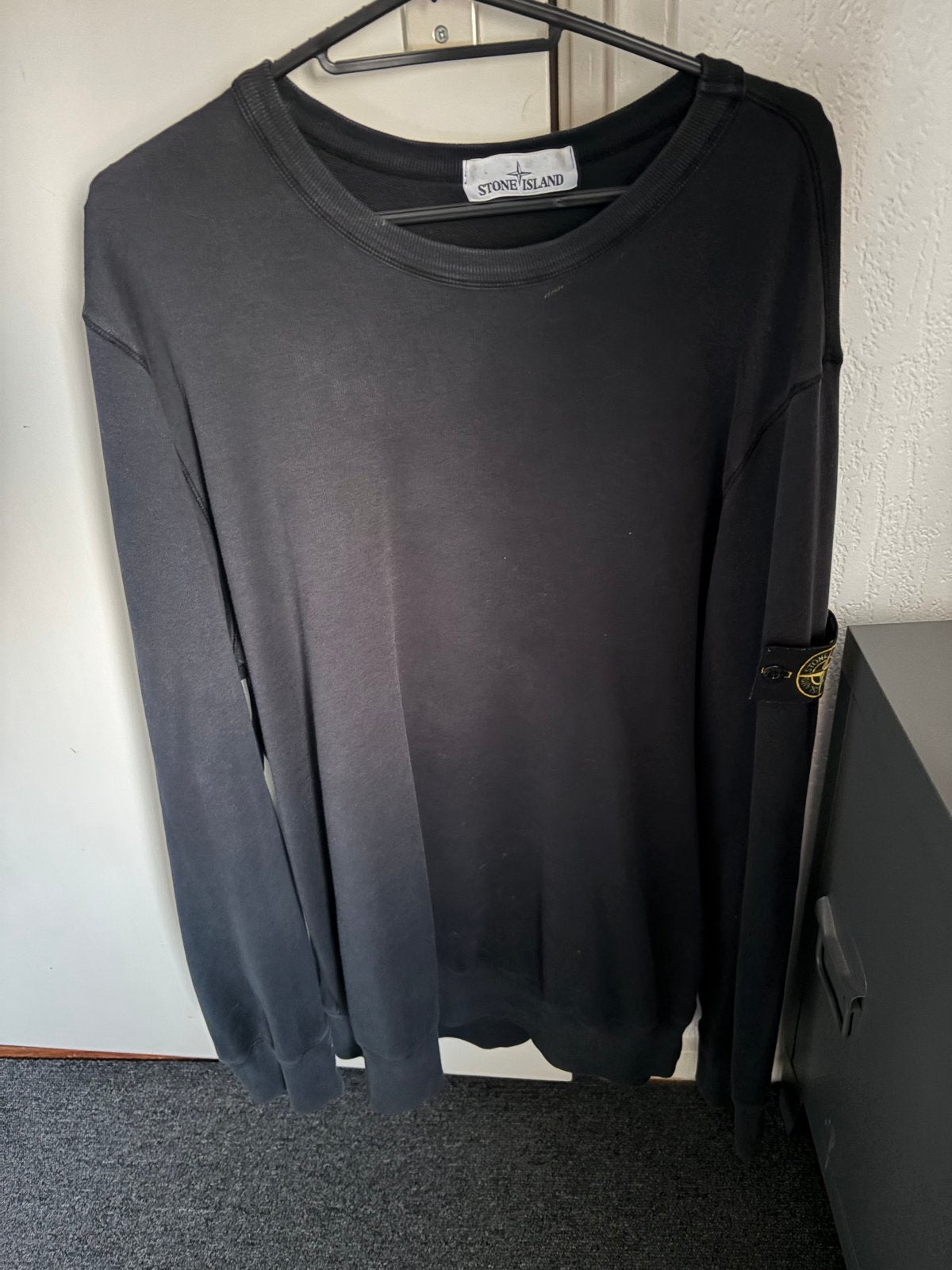Stone Island trui - Gedragen met enkele beschadigingen, Ophalen of Verzenden, Gedragen, Maat 56/58 (XL), Zwart