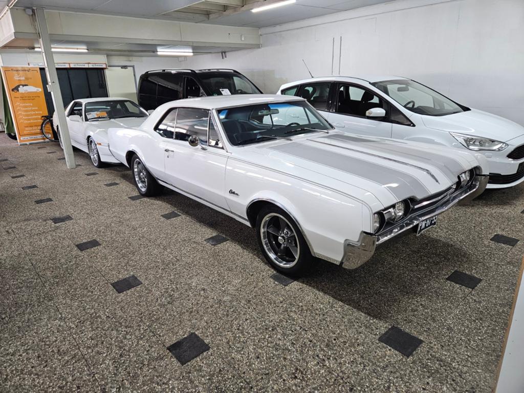 Oldsmobile cutlass v8 1967 Wit, Wit, 1517 kg, Particulier, Geïmporteerd