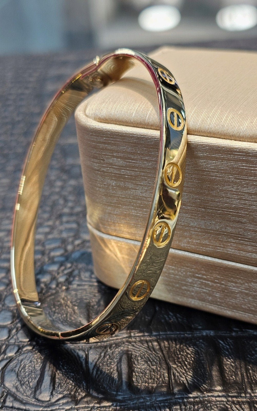 Prachtige 14k massieve Cartier Love-armband met schroef, Ophalen of Verzenden, Zo goed als nieuw, Goud, Goud