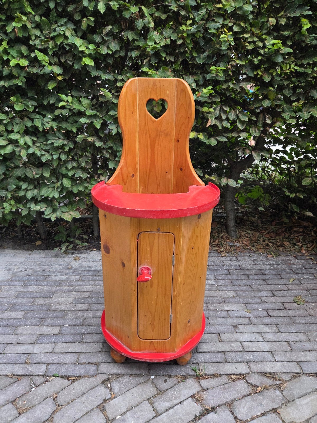 Handgemaakte kinderstoel, oude stijl, stevig, afneembaarblad, Kinderen en Baby's, Kinderstoelen, Ophalen, Gebruikt, Overige typen