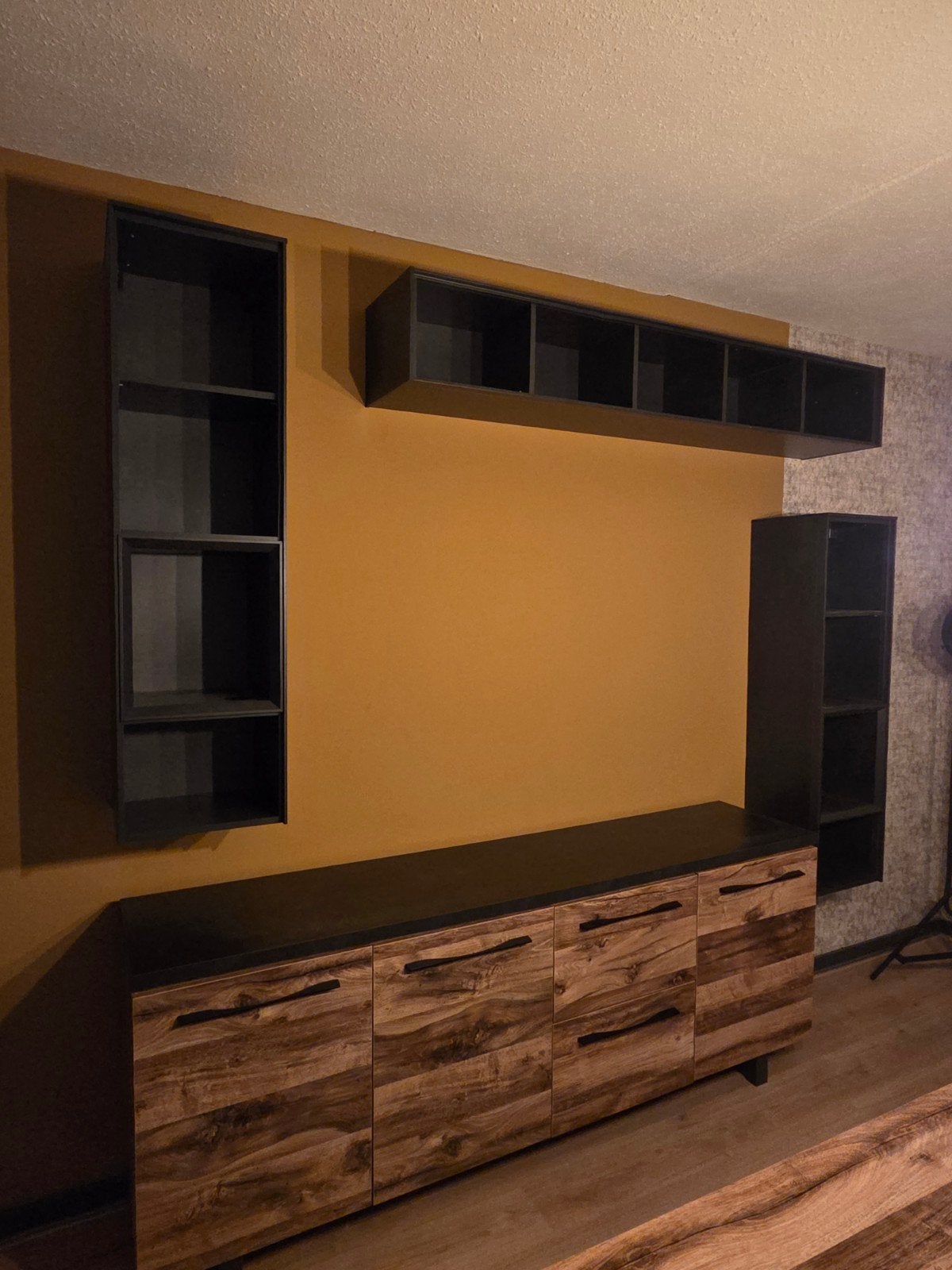 Dressoir Pronto 200x41x77, Ophalen, Zo goed als nieuw, Overige soorten
