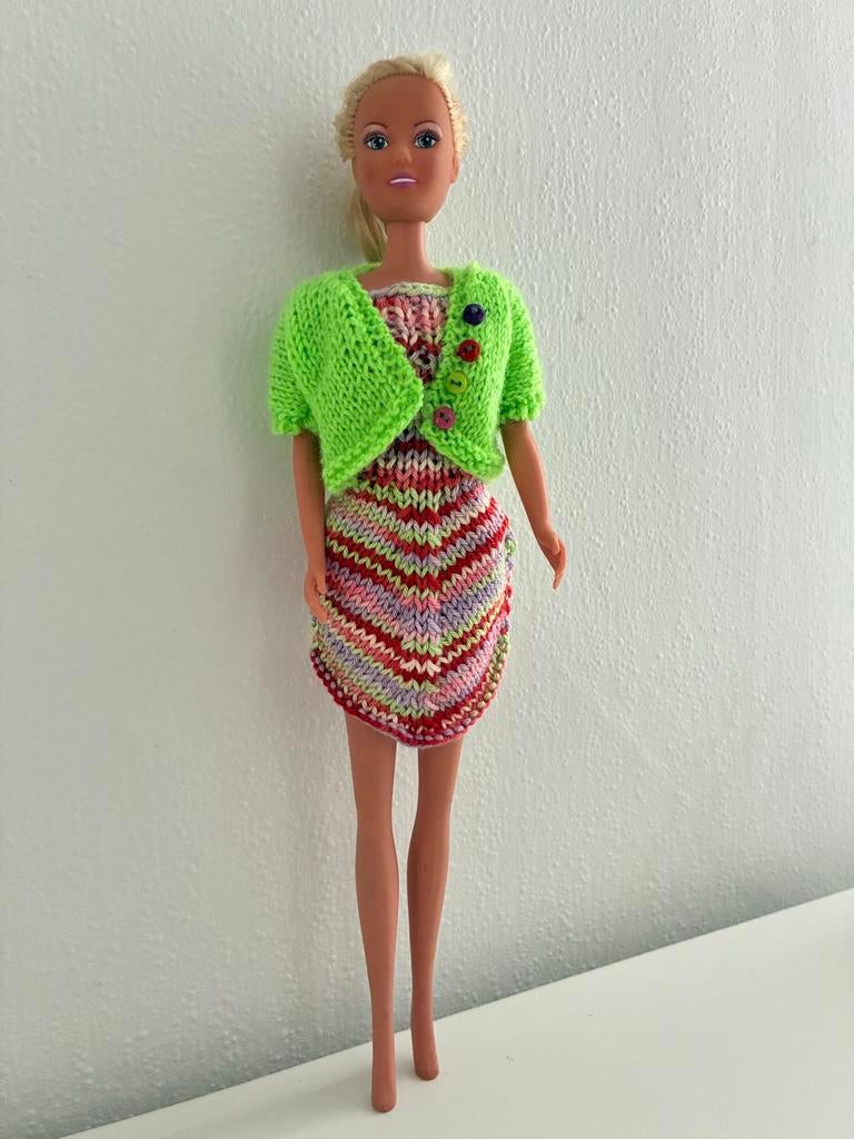 Handgebreide jurk en vest voor Barbie, Ophalen of Verzenden, Nieuw, Meisje