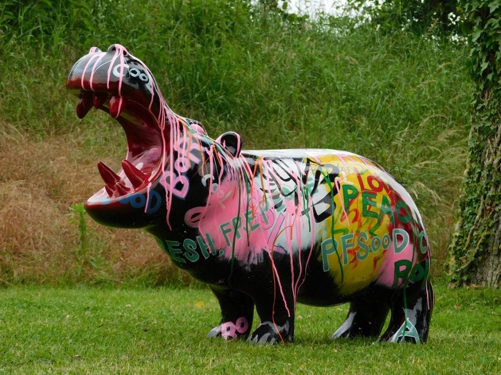 Beeld Nijlpaard Kunstdesign - 95 x 70 cm - Polystone, Antiek en Kunst, Meerkleurig, Beeld, Ophalen of Verzenden, Handgemaakt