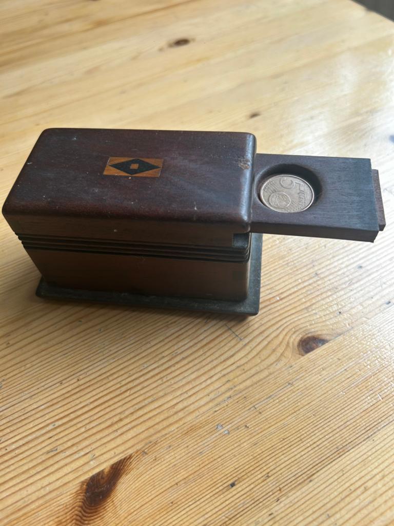 Antieke houten puzzeldoos spaarpot geheimdoos, Verzenden, Gebruikt, Hout, Overige thema's