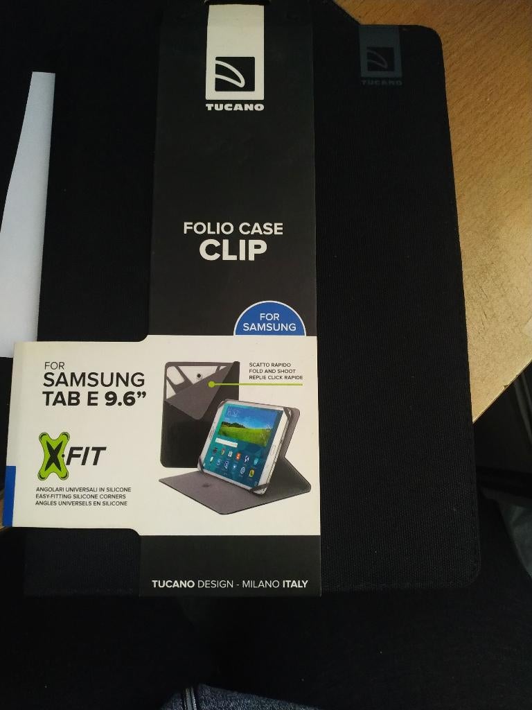 Tucano Folio Case Clip voor Samsung Tab E 9.6 inch, 8 inch, Nieuw, Bescherming voor- en achterkant, Ophalen of Verzenden