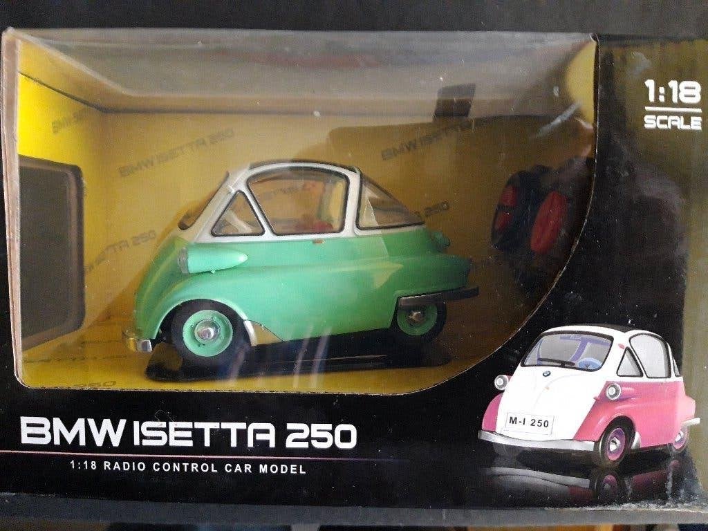BMW Isetta 250 mintgroen-wit 1:18 RC model, Ophalen of Verzenden, Zo goed als nieuw, Auto, Overige merken