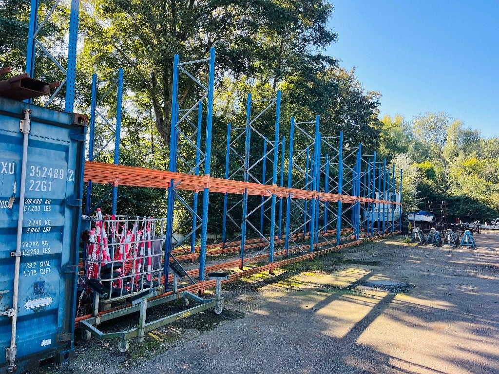 Partij Mecalux palletstellingen 20 staanders, 72 liggers., Ophalen