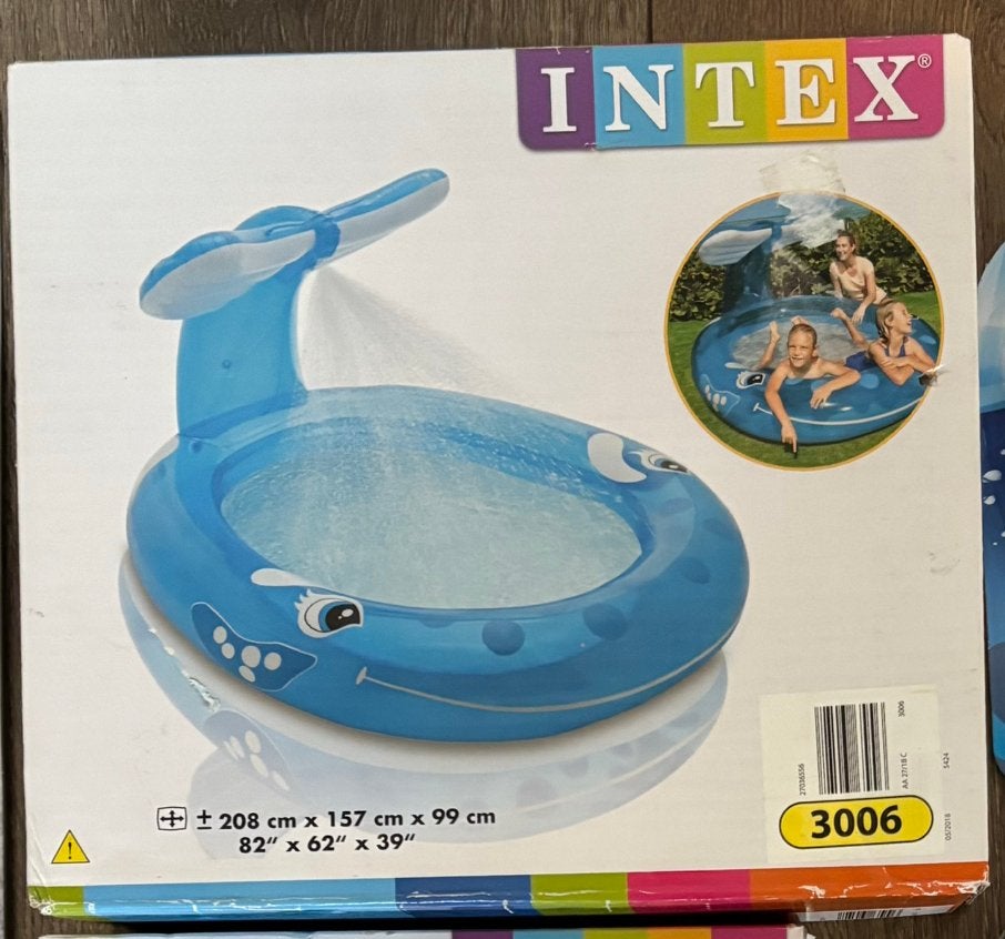 Nieuw zwembad walvis met een watersproeier in de staart, Ophalen of Verzenden, Nieuw
