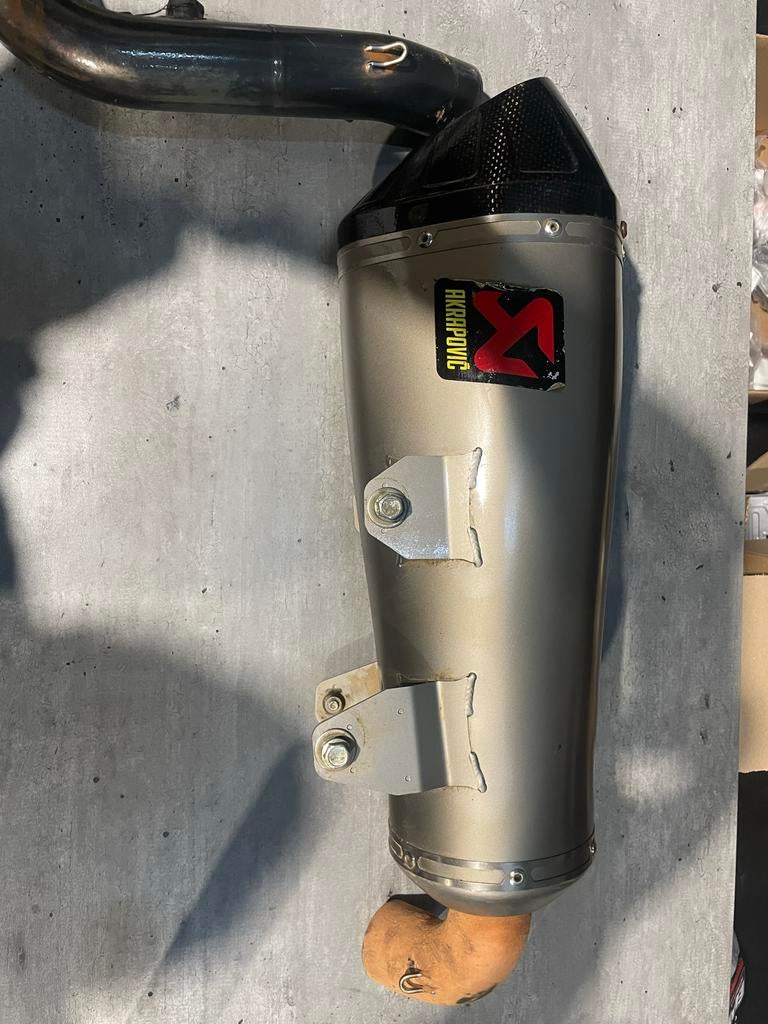 Akrapovic uitlaat systeem Yamaha YXZ1000R, Ophalen, Gebruikt