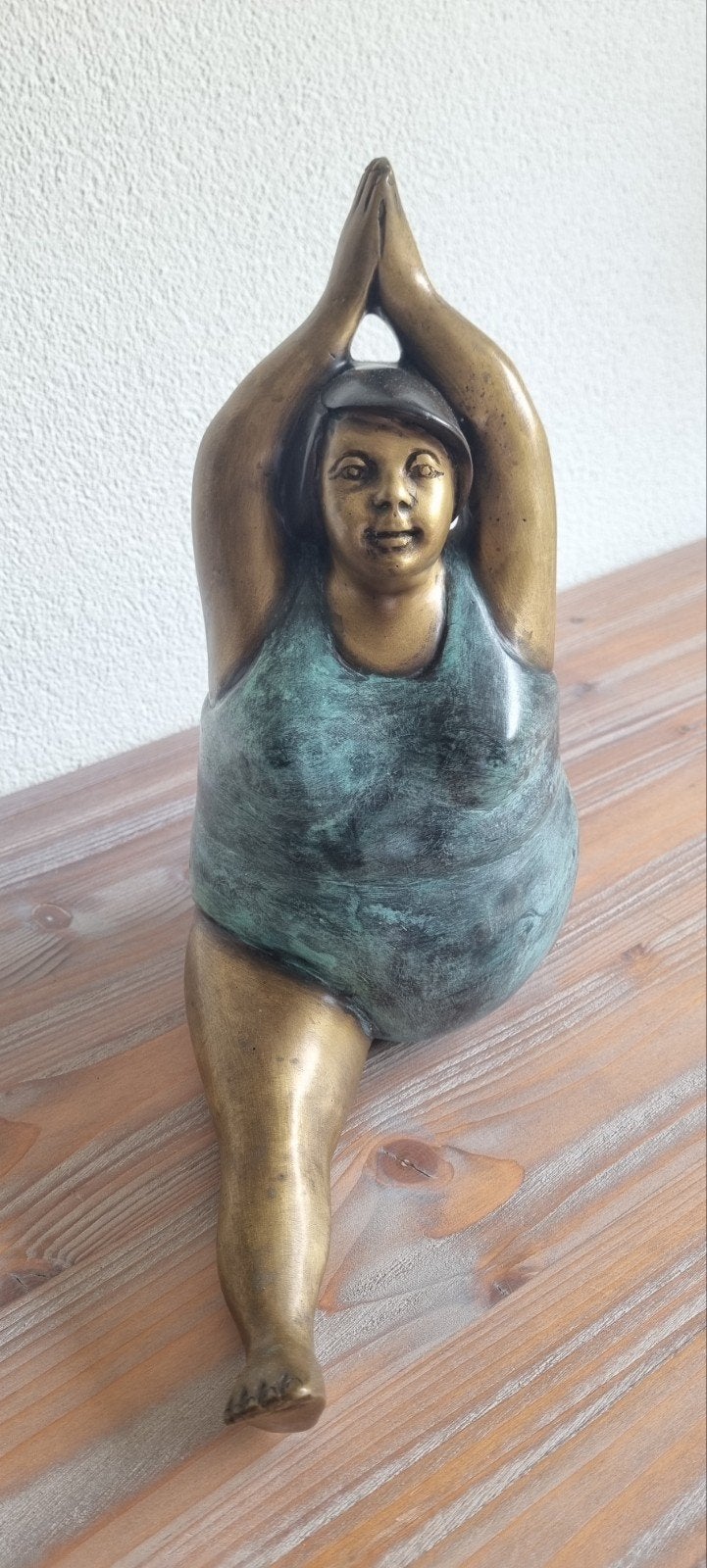Beeld " Dikke Dame" van koper, Ophalen