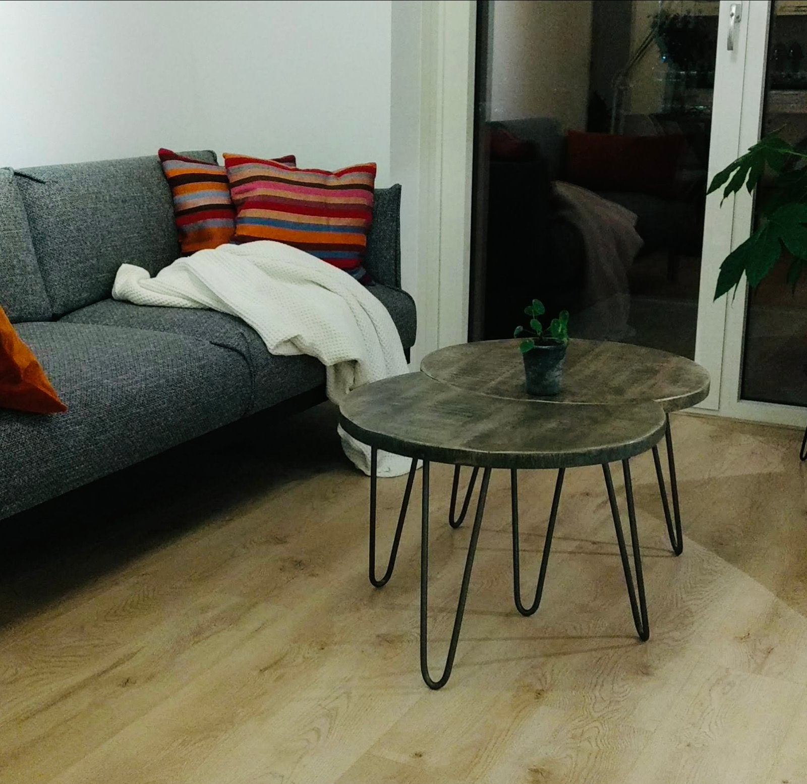 Set van 2 ronde salontafels met metalen poten, Ophalen, Gebruikt, 50 tot 100 cm, Rond