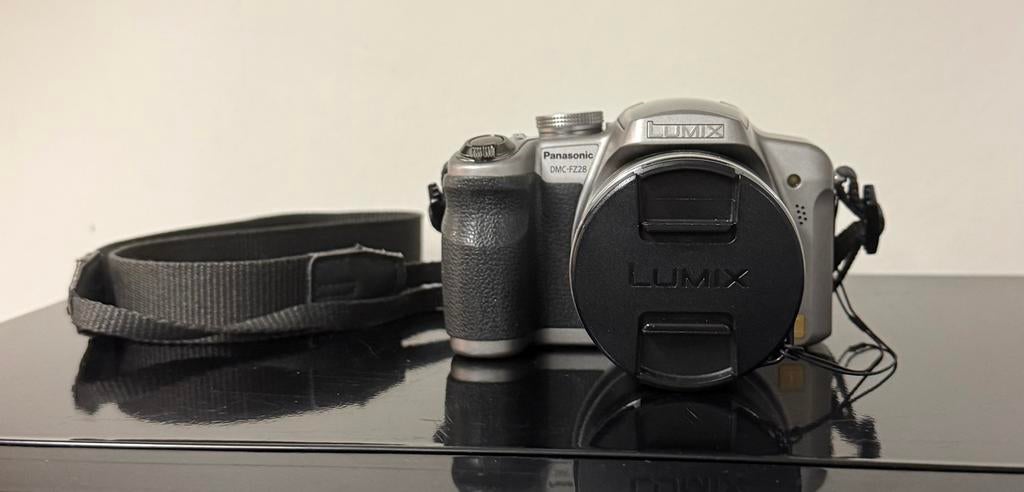 PANASONIC LUMIX DMC-FZ28, Audio, Tv en Foto, Fotocamera's Digitaal, Compact, Ophalen of Verzenden, Zo goed als nieuw, Overige Merken