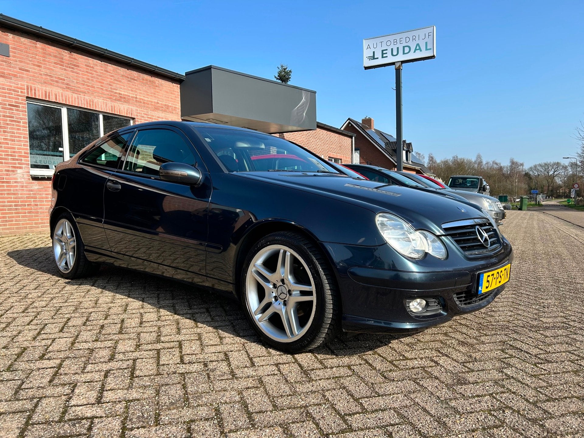 Mercedes-Benz C-klasse Sportcoupé 180 K // 186.000 km NAP, 13 km/l, Gebruikt, 4 stoelen, 1796 cc