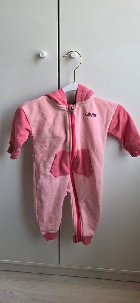 Levi's Roze Baby Jumpsuit - Maat 68 (6M), Gebruikt, Jongetje of Meisje, Ophalen of Verzenden, Pakje