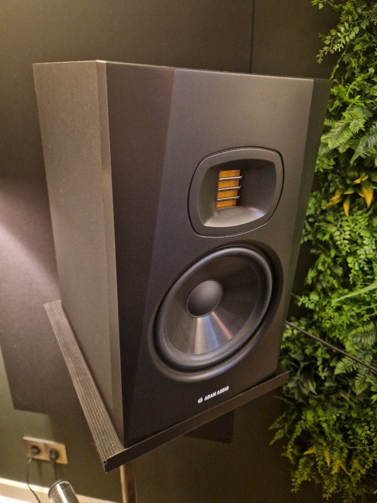Adam T7V actieve studiomonitor (set van 2)