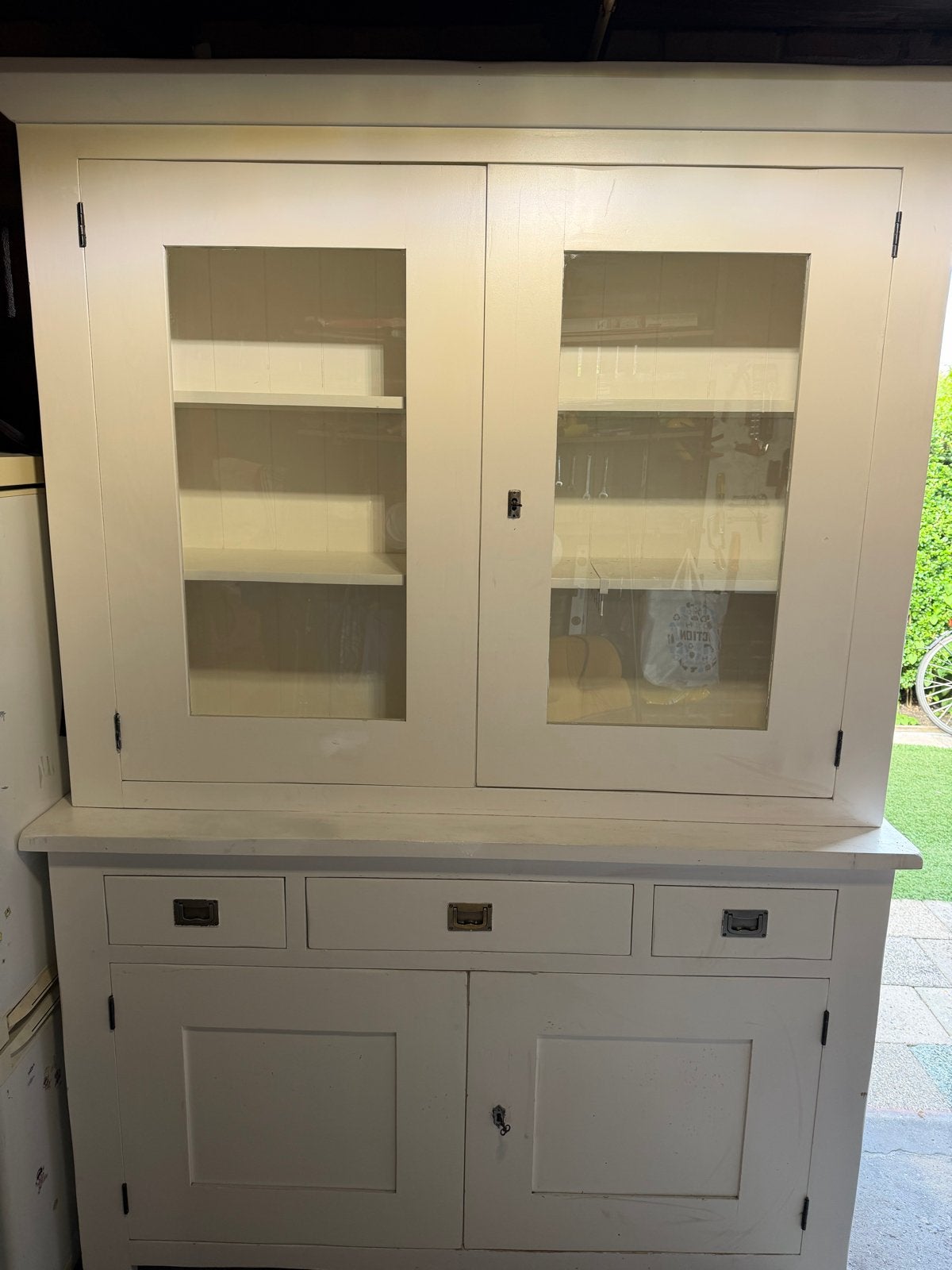 Gratis witte buffetkast, Huis en Inrichting, Ophalen, Gebruikt, 100 tot 150 cm, Met lade(s)