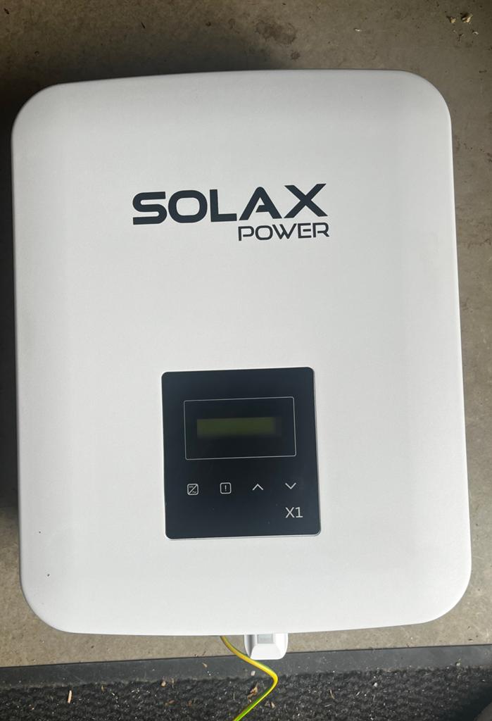 Solax X1-3.3-T-D(L) Omvormer zonnepanelen, Ophalen of Verzenden, Zo goed als nieuw, Overige typen