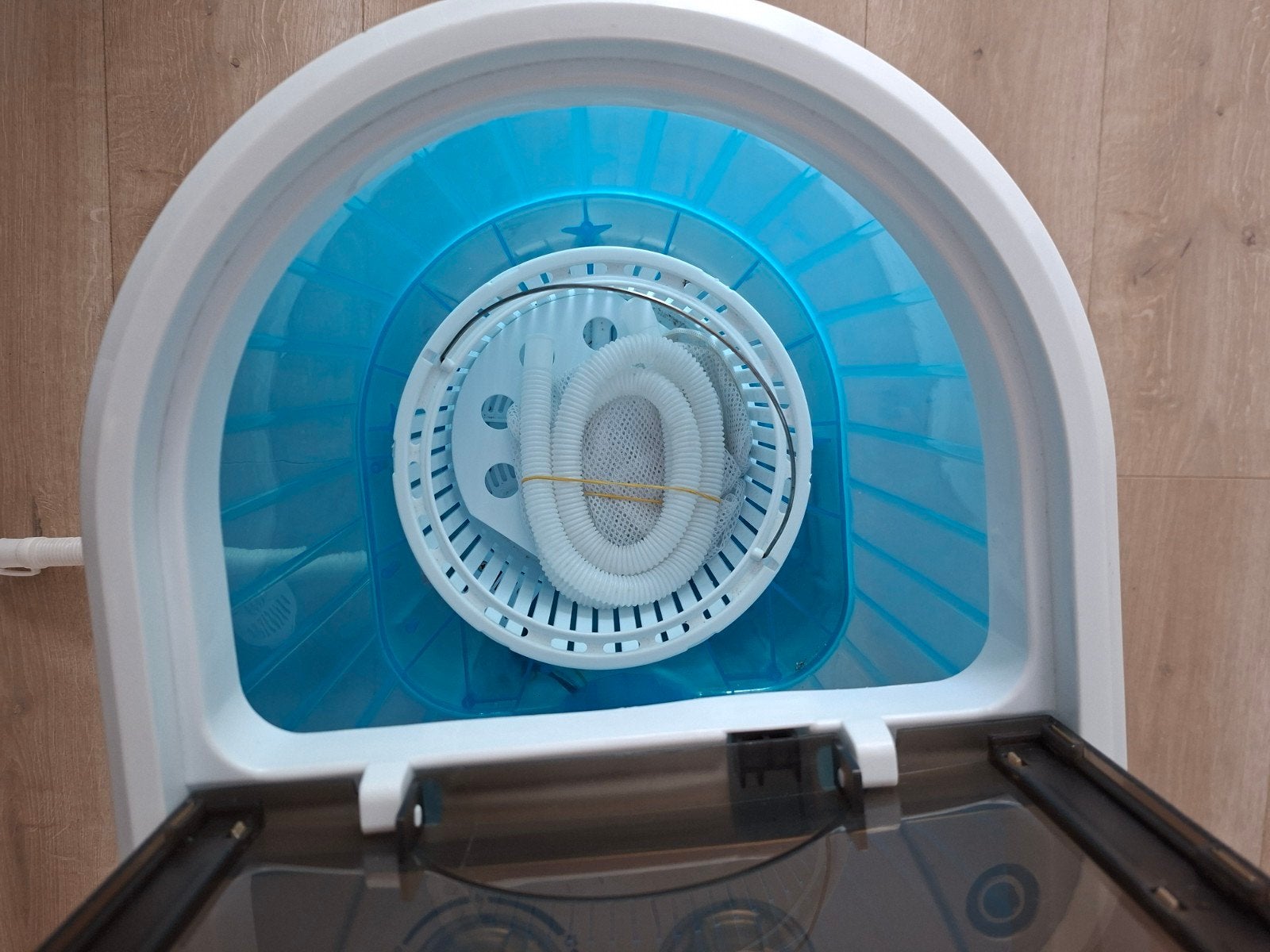 Camping Wasmachine - Compact en Draagbaar, Witgoed en Apparatuur, Wasmachines, Zo goed als nieuw, Bovenlader, Minder dan 4 kg