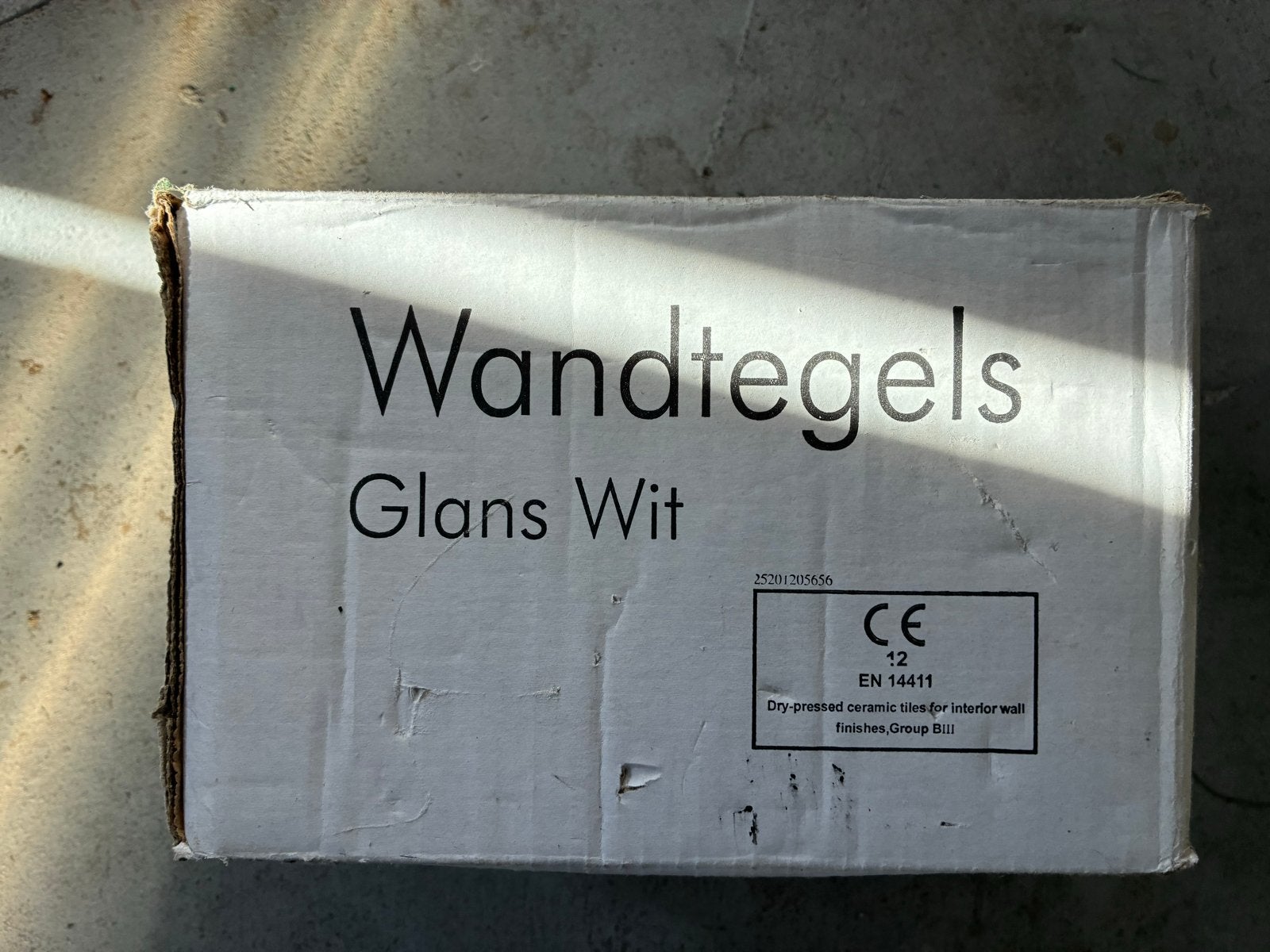 GRATIS - Glans witte wandtegels 15x15 cm, Doe-het-zelf en Verbouw, Ophalen, Nieuw, Minder dan 20 cm, Minder dan 5 m²