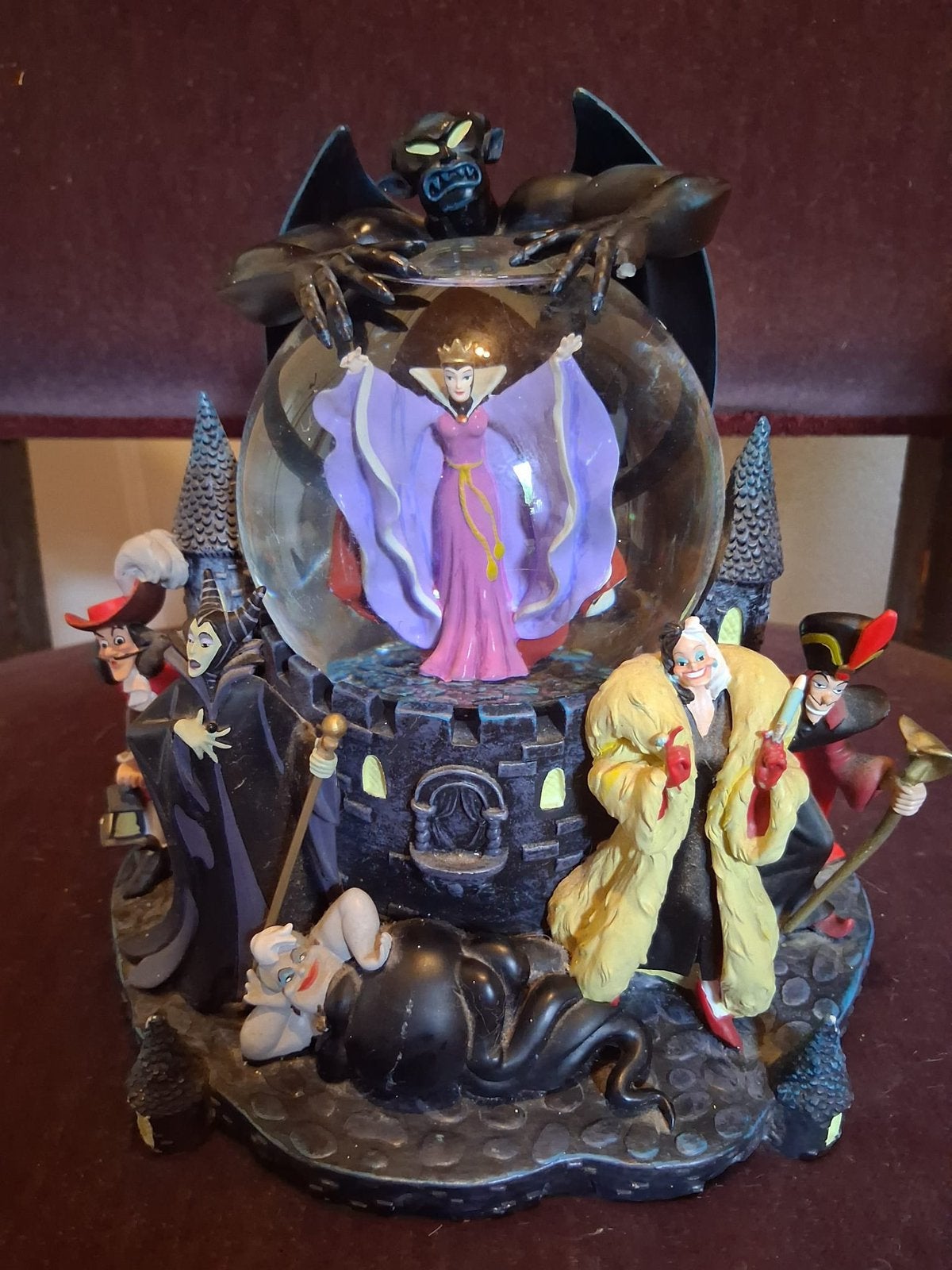Zeldzame disney snow globe, Ophalen, Zo goed als nieuw