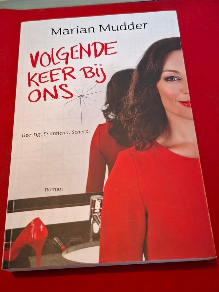 GESIGNEERD Volgende keer bij ons. Marian Mudder. 2012, Ophalen of Verzenden, Gelezen