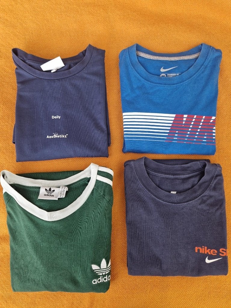 4 t-shirts (Nike, Adidas en Daily Aesthetikz), Overige kleuren, Maat 48/50 (M), Nike, Ophalen of Verzenden