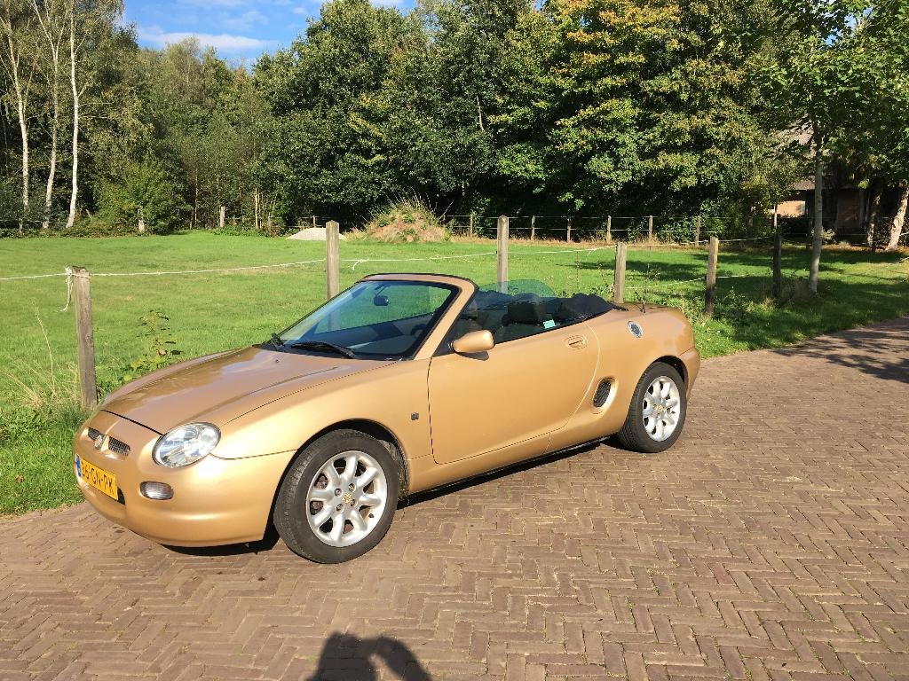 MG F 1.8 I 2001 Beige, Auto's, 13 km/l, 40 €/maand, Zwart, 4 cilinders