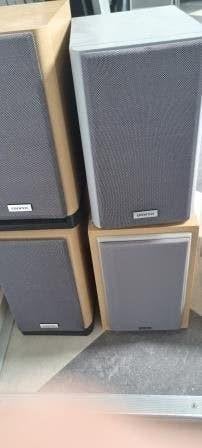 speakers