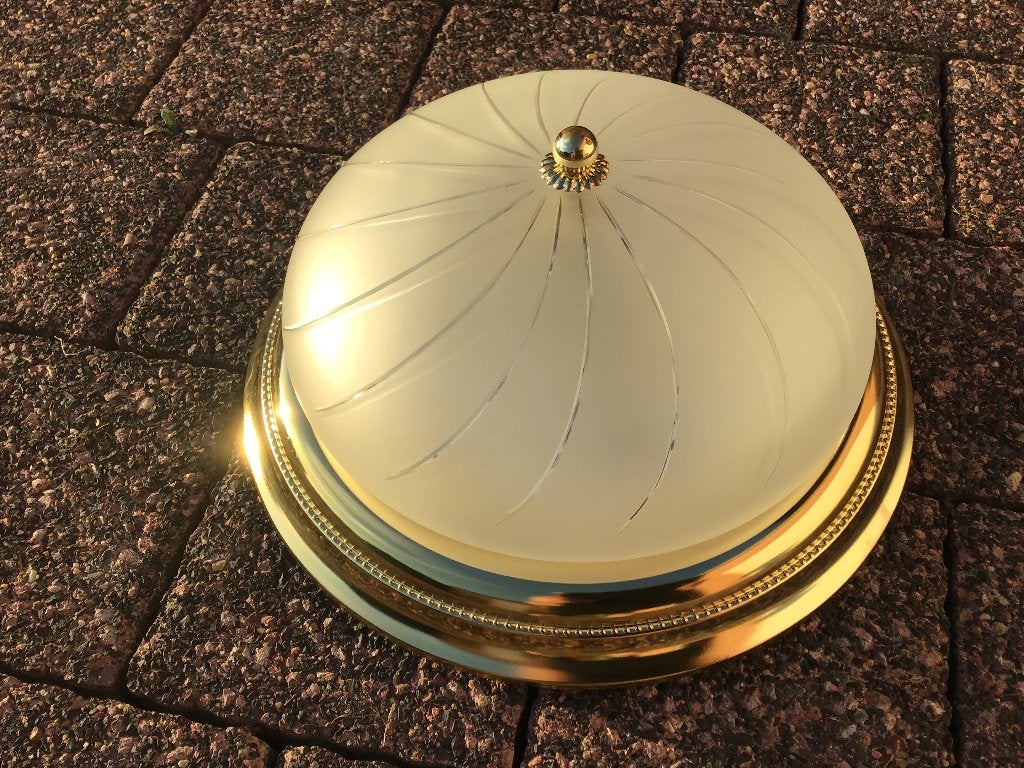 Mooie plafondlamp met melkglazen kap., Ophalen, Gebruikt, Vintage, E27 (groot)