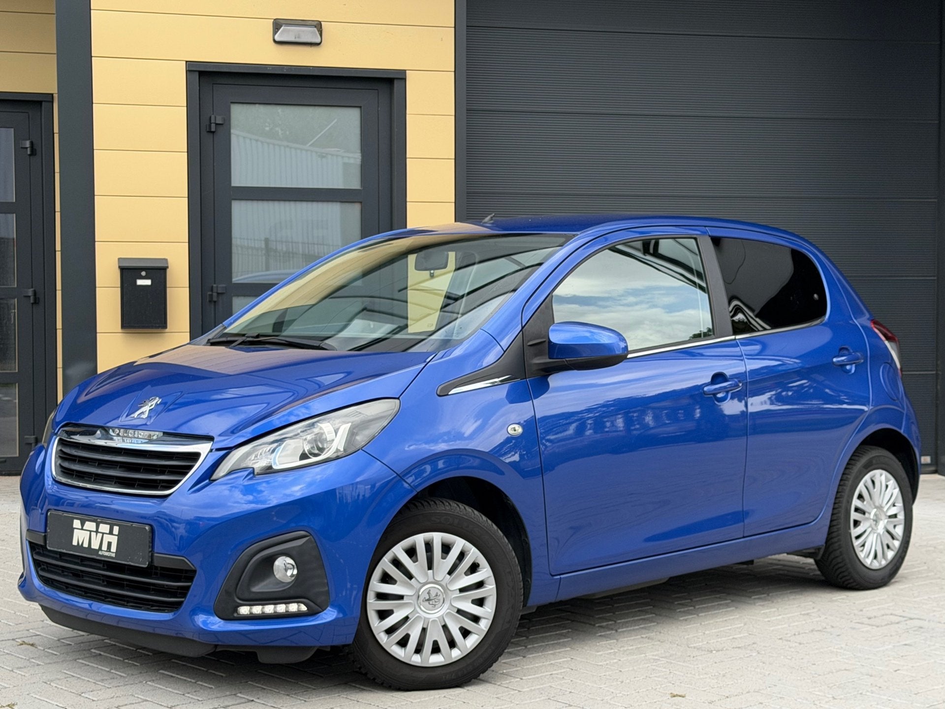 Peugeot 108 1.0 e-VTi Active TOP! 2019 - 43000! KM - OrigNL, Auto's, Voorwielaandrijving, Dealer onderhouden, Stof, Origineel Nederlands