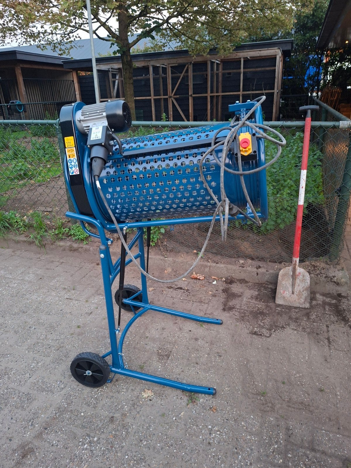 grindzeef/grondzeef te huur, Ophalen of Verzenden