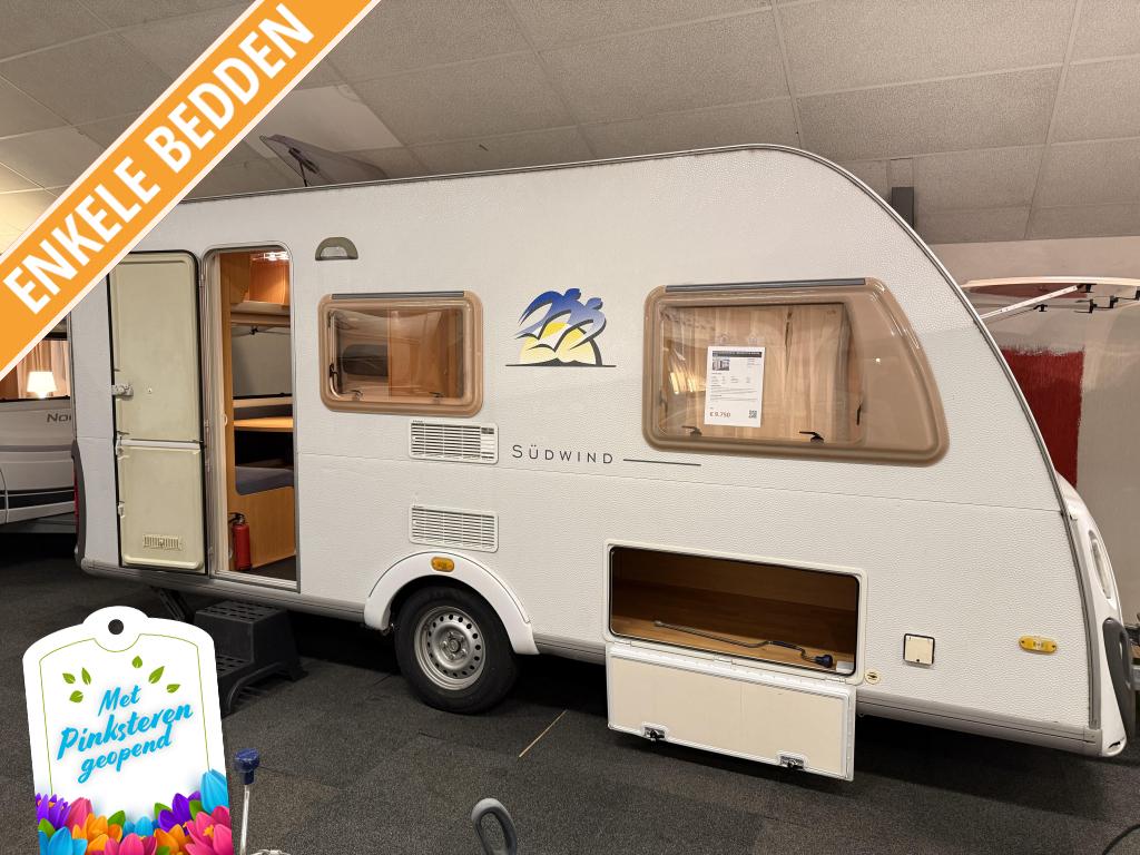 KNAUS SUDWIND 450 EL 2 BEDDEN-ZITJE VOLAUTO MOVER-VOORTENT, Caravans en Kamperen, Caravans, Schokbreker, Tot en met 3, 4 tot 5 meter