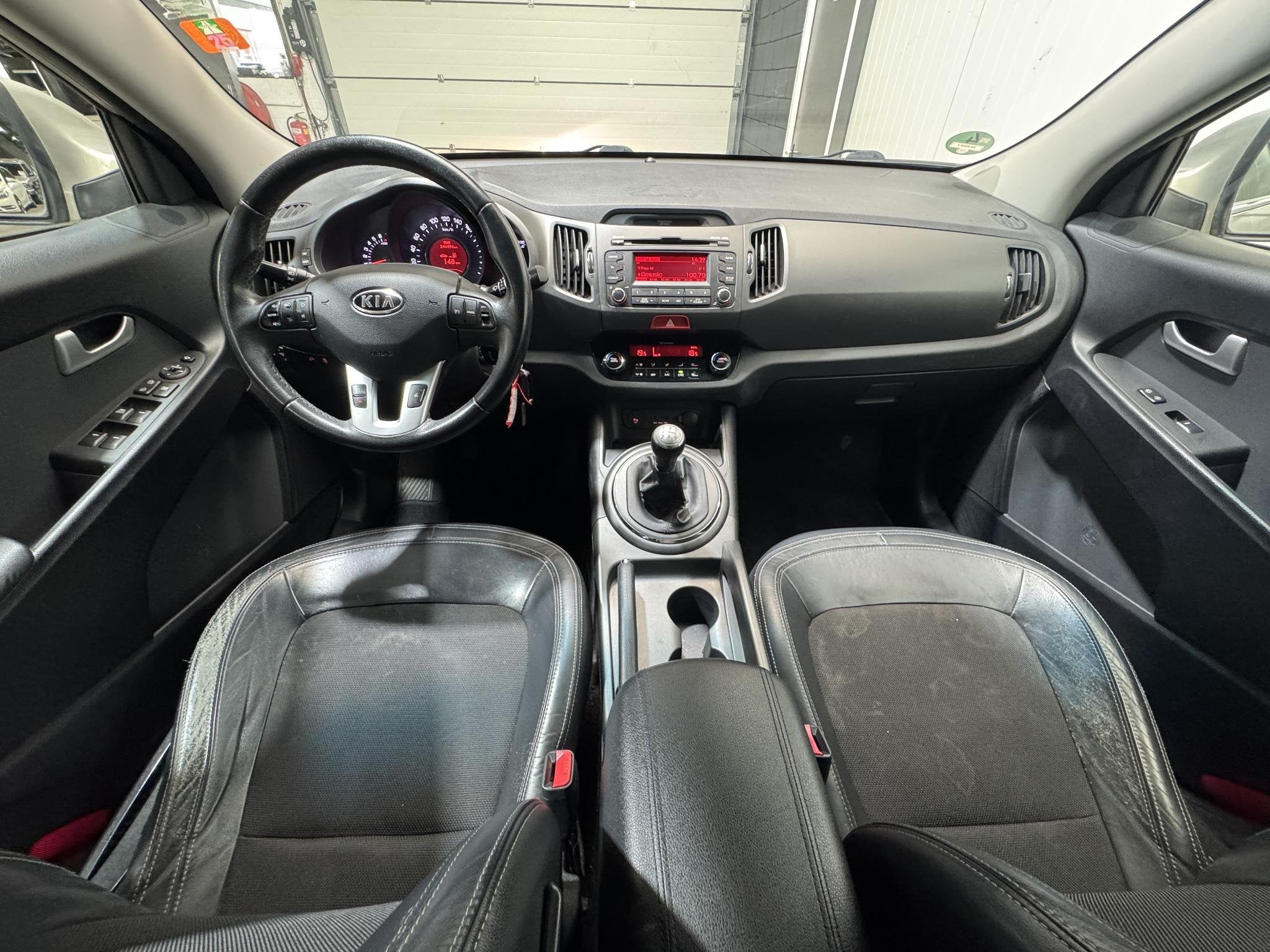 Foto 11 van Kia Sportage 2.0 X-ecutive Plus Pack First Edition