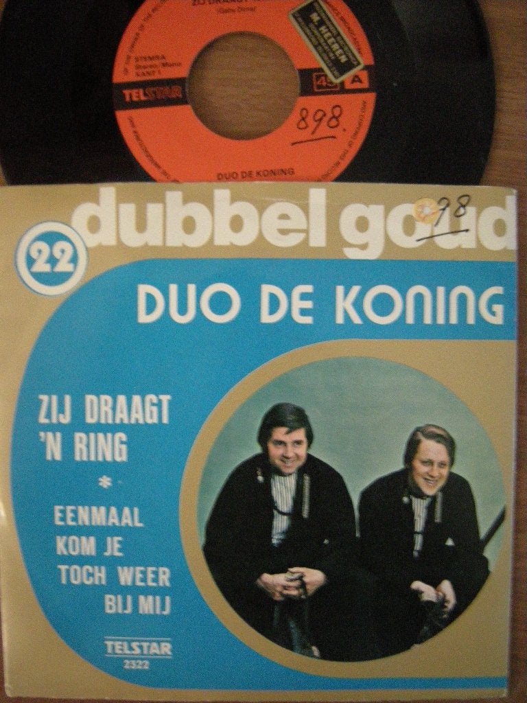 Duo De Koning (Zij Draagt 'n Ring) telstar., Gebruikt, 7 inch, Ophalen of Verzenden, Levenslied of Smartlap