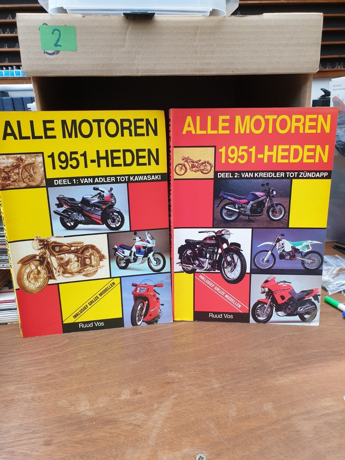 Alle Motoren 1951-Heden, deel 1 + 2, 455 paginas (101), Boeken, Ophalen of Verzenden, Gelezen